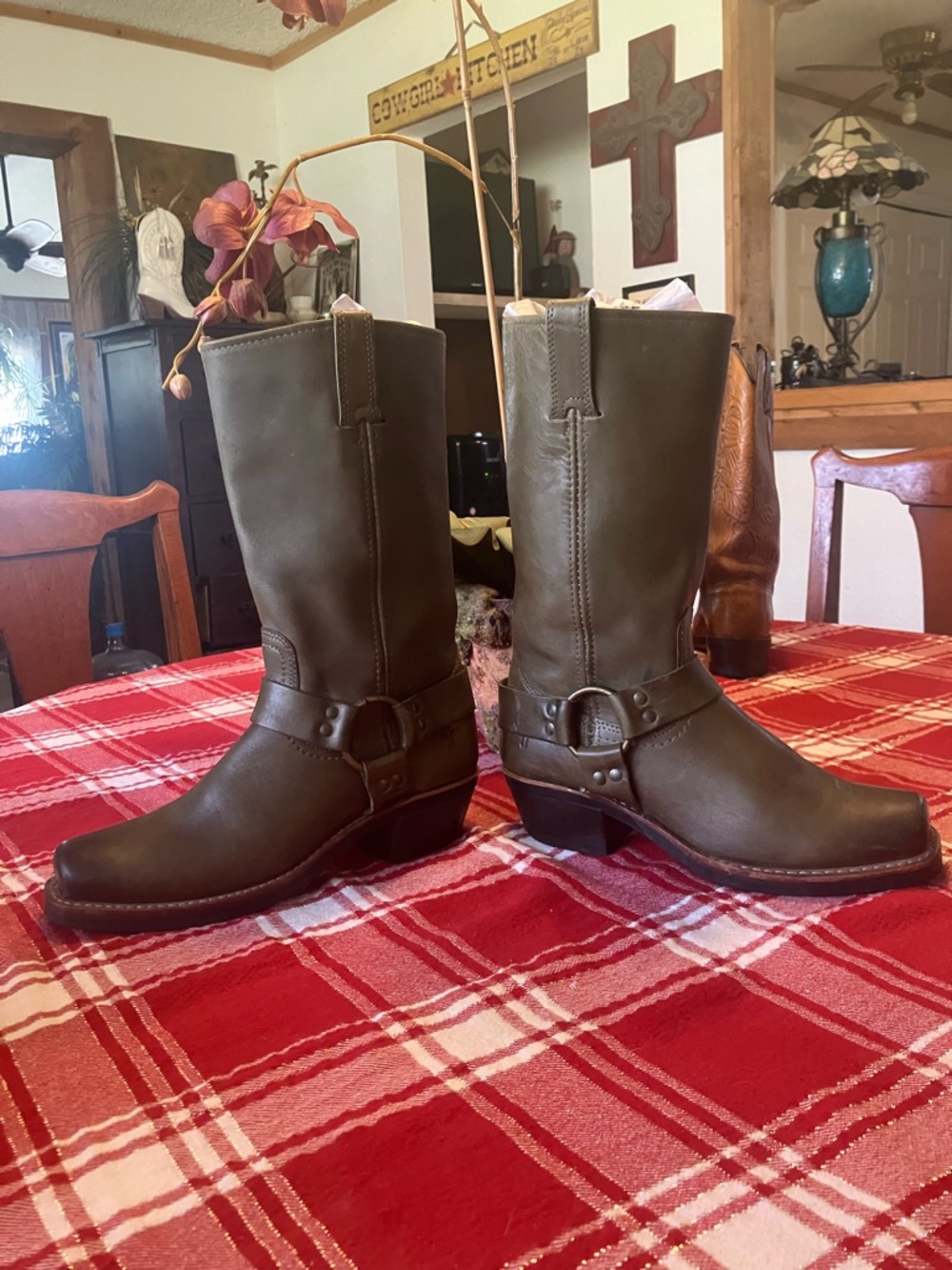 Frye Harness 12R Boots Olive Green Size 8 | Rare Discontinued Color - Picture 7 of 14